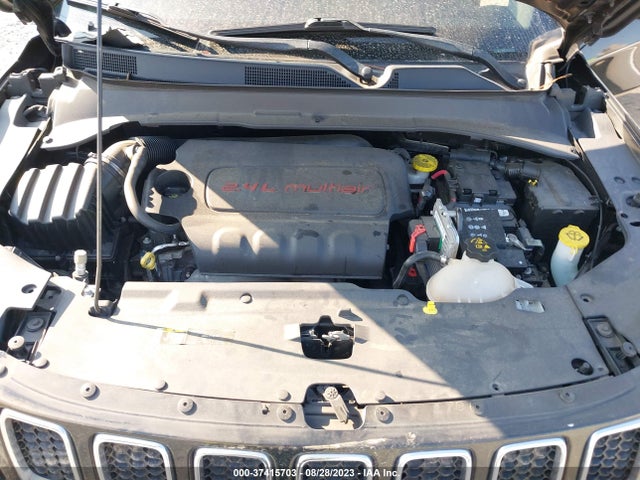 2018 JEEP COMPASS SPORT FWD VIN: 3C4NJCAB5JT468007