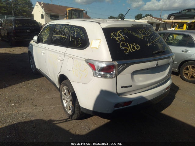 2014 MITSUBISHI OUTLANDER JA4AD3A37EZ011951 Photo 2