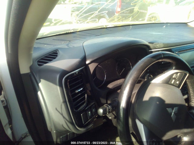2014 MITSUBISHI OUTLANDER JA4AD3A37EZ011951 Photo 6