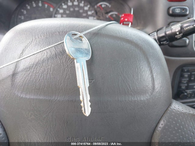 2002 SUZUKI XL-7 STANDARD/PLUS/TOURING VIN: JS3TX92V624115768