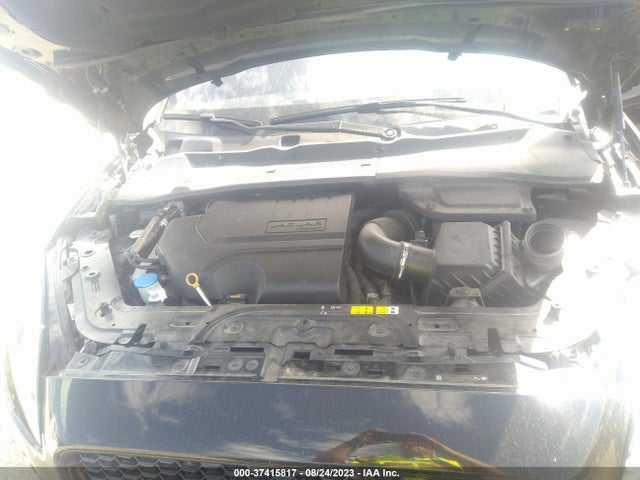 2018 JAGUAR E-PACE SADFL2FX0J1Z01483 Photo 9