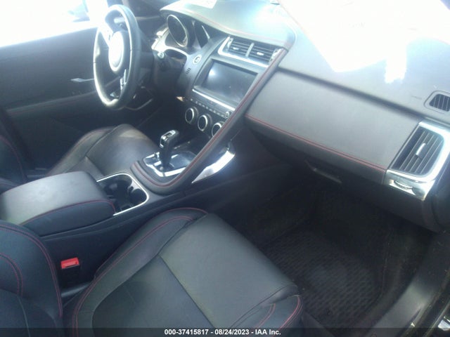 2018 JAGUAR E-PACE SADFL2FX0J1Z01483 Photo 4