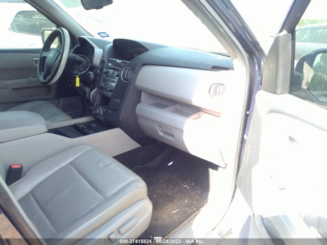 2013 HONDA PILOT TOURING VIN: 5FNYF4H92DB024772