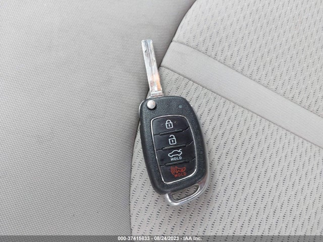 Hyundai SONATA SE 2018 5NPE24AFXJH676986 Image 11