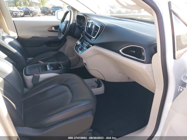 Chrysler Pacifica Touring L 2019 2C4RC1BG1KR651905 Image 5