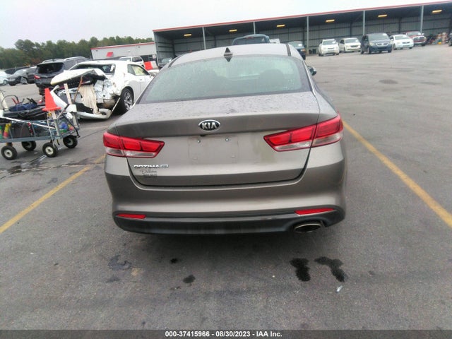 KIA Optima Lx 2017 5XXGT4L31HG124503 Image 16
