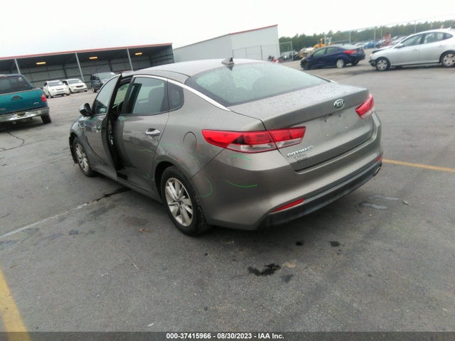 KIA Optima Lx 2017 5XXGT4L31HG124503 Image 3