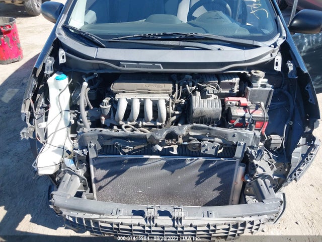 2010 HONDA FIT VIN: JHMGE8H24AC016835
