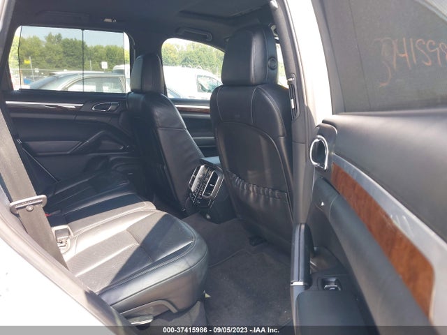 2012 PORSCHE CAYENNE WP1AB2A20CLA49484 Photo 7