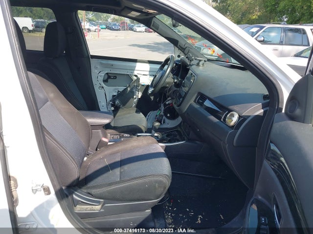 JA4AZ3A32JZ046148 Mitsubishi Outlander Es/se/sel/le