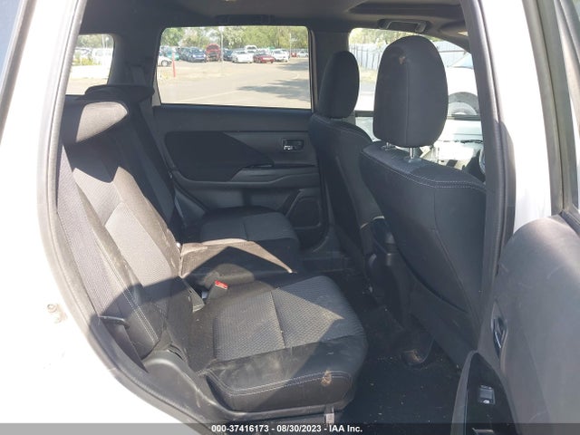 JA4AZ3A32JZ046148 Mitsubishi Outlander Es/se/sel/le