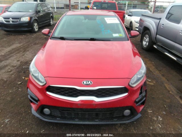 3KPF24AD9KE099702 KIA Forte Lxs