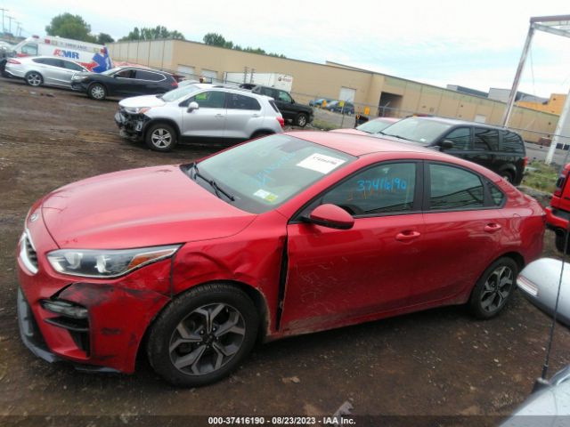 3KPF24AD9KE099702 KIA Forte Lxs