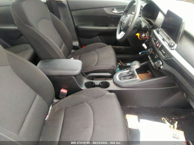 3KPF24AD9KE099702 KIA Forte Lxs