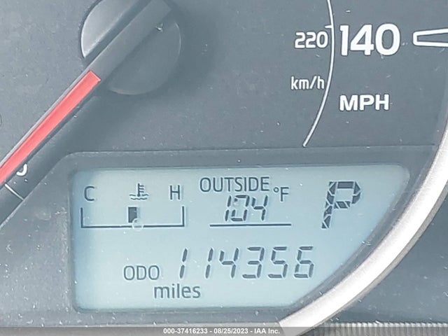 Toyota RAV4 LE 2015 JTMZFREV7FJ045390 Image 7