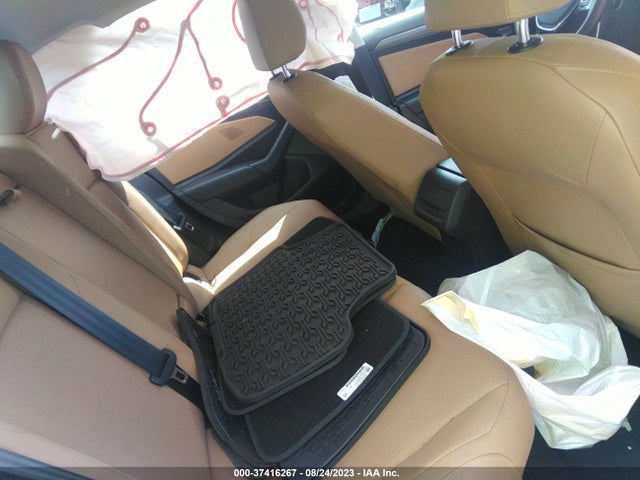 3VWEB7BU0LM023849 Volkswagen JETTA SEL