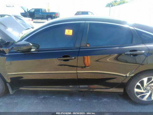 19XFC2F84GE088689 Honda Civic Sedan Ex