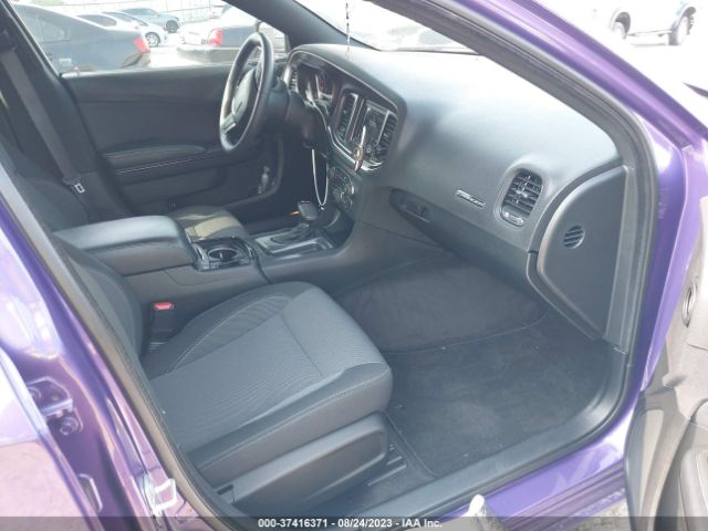 2C3CDXBG0JH290794 Dodge Charger Sxt
