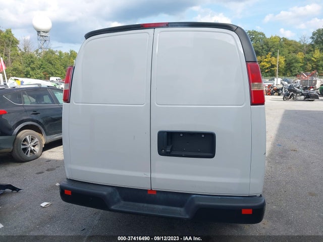 Chevrolet EXPRESS CARGO VAN 2020 1GCWGAF15L1258105 Image 16