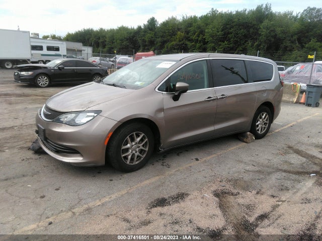 2C4RC1DG1HR635788 Chrysler Pacifica Touring
