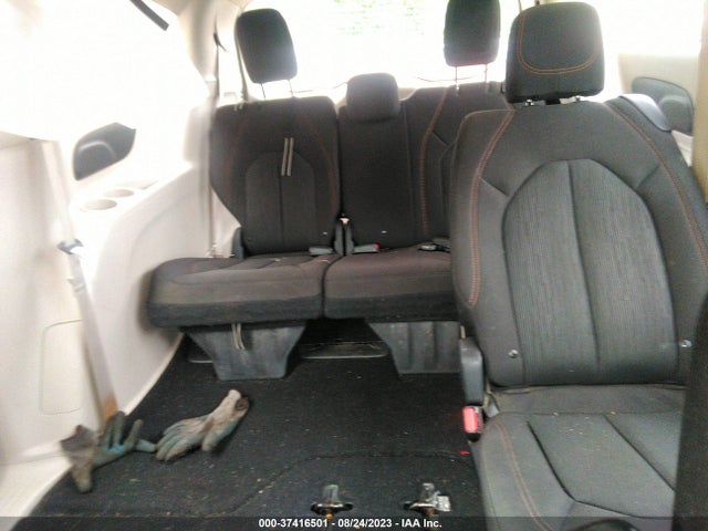 2C4RC1DG1HR635788 Chrysler Pacifica Touring