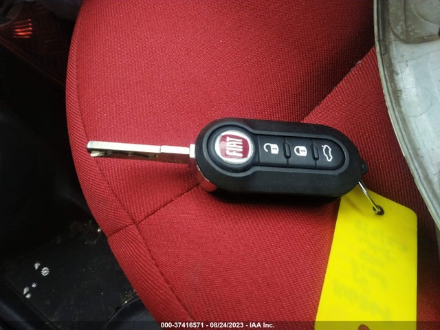 2015 FIAT 500C POP VIN: 3C3CFFDR6FT636848