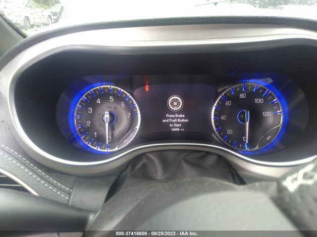 2C4RC3GG8MR568012 Chrysler Pacifica Limited