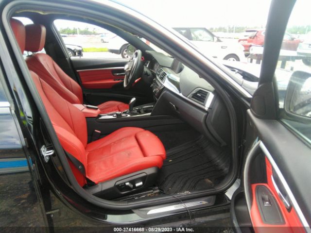 WBA8B9C51JEE82880 BMW 3 Series 330i