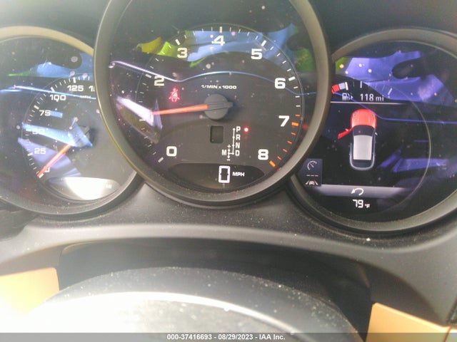 2018 PORSCHE MACAN WP1AA2A53JLB02835 Photo 6