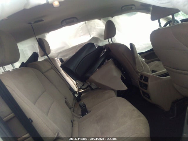 Honda PILOT LX 2017 5FNYF5H15HB020365 Image 13