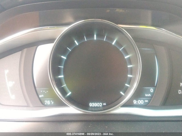 2015 Volvo V60, VIN: YV140MEB4F1207538
