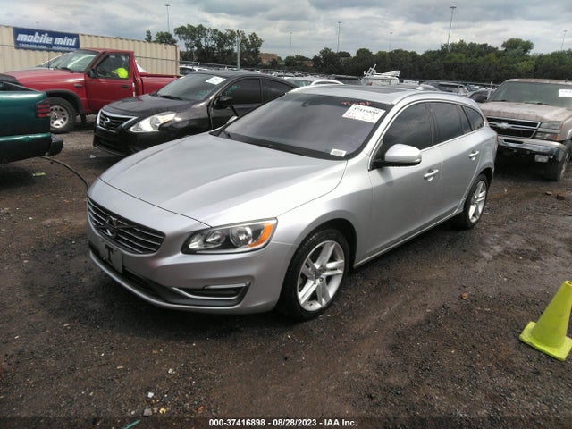 2015 Volvo V60, VIN: YV140MEB4F1207538