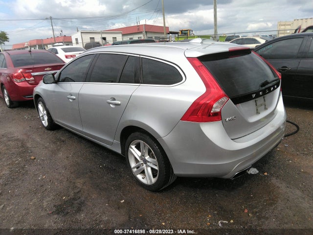 2015 Volvo V60, VIN: YV140MEB4F1207538