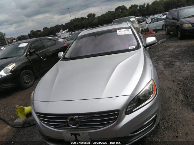 2015 Volvo V60, VIN: YV140MEB4F1207538