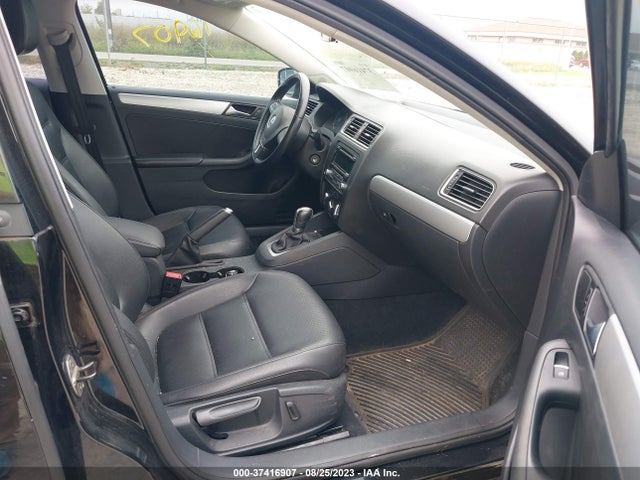 3VWD07AJ1EM444409 Volkswagen Jetta Sedan Se W/connectivity