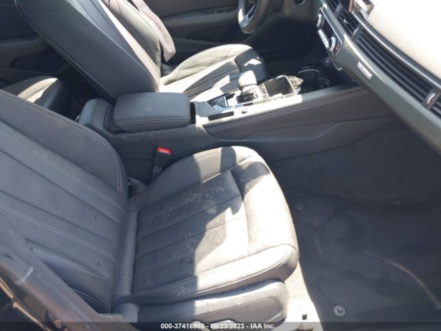 WAUCNCF56LA004343 Audi A5 Sportback Premium Plus