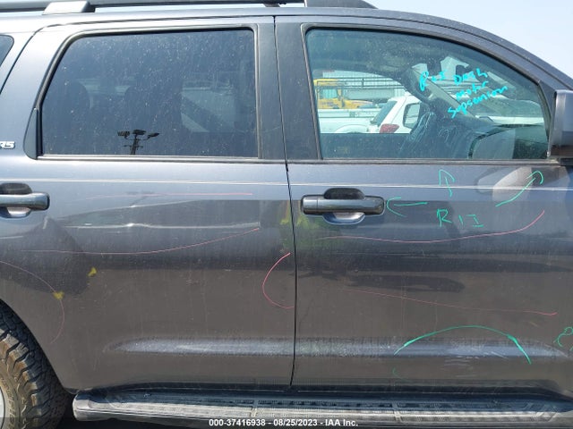 Toyota Sequoia Sr5 2016 5TDBW5G19GS146259 Image 13