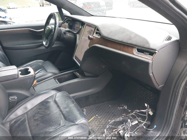 Tesla Model X 90d/75d/100d 2017 5YJXCBE21HF049300 Image 5