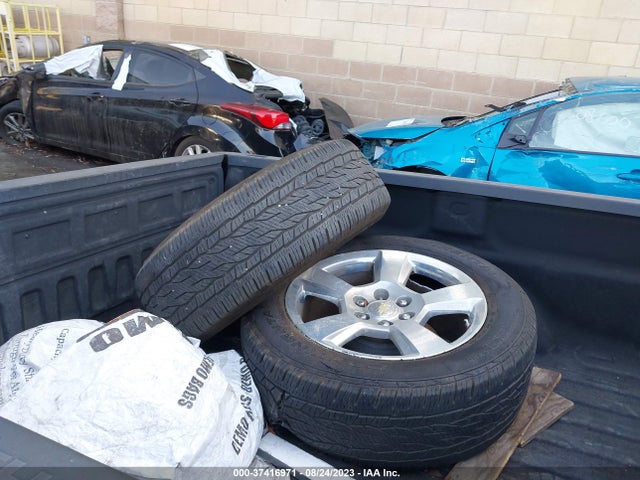 2018 CHEVROLET SILVERADO 1500 LT VIN: 1GCPCREC1JF166037