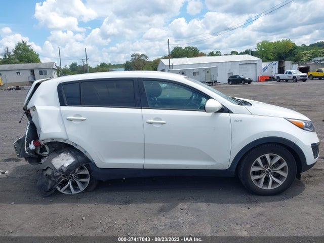 2016 KIA SPORTAGE LX VIN: KNDPBCAC8G7834411