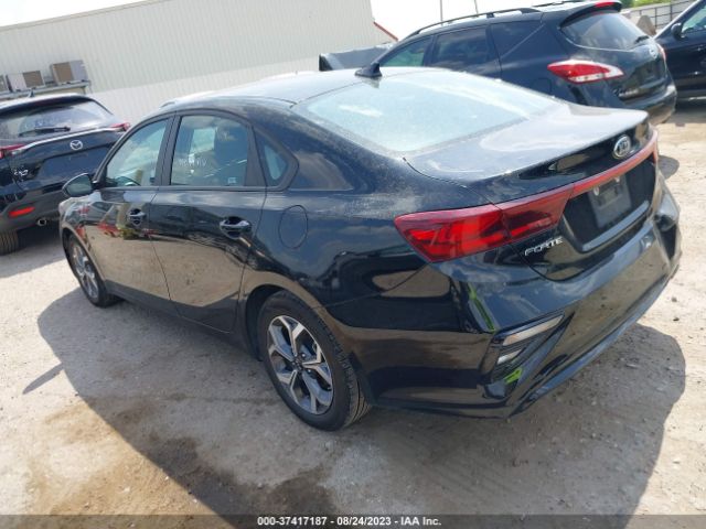 3KPF24AD1ME338095 KIA Forte Lxs