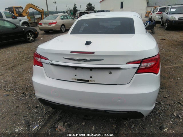 1C3BCBGG1EN134464 Chrysler 200 S
