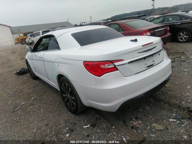 1C3BCBGG1EN134464 Chrysler 200 S