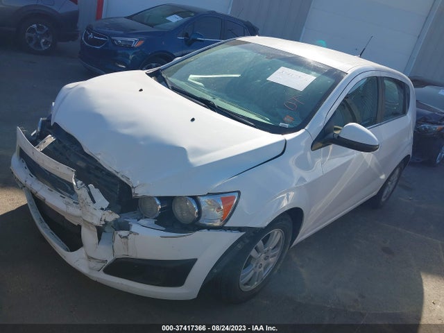 Chevrolet SONIC LT 2014 1G1JD6SBXE4234875 Image 2