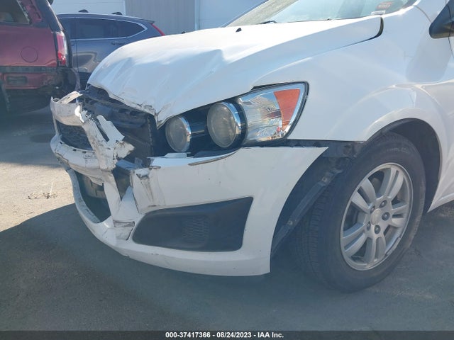 Chevrolet SONIC LT 2014 1G1JD6SBXE4234875 Image 6