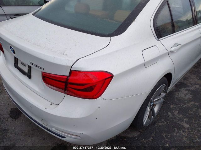 WBA8D9C59JA616405 BMW 3 Series 330i Xdrive