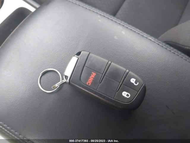 1C4RJFAG8LC431000 Jeep Grand Cherokee Laredo E