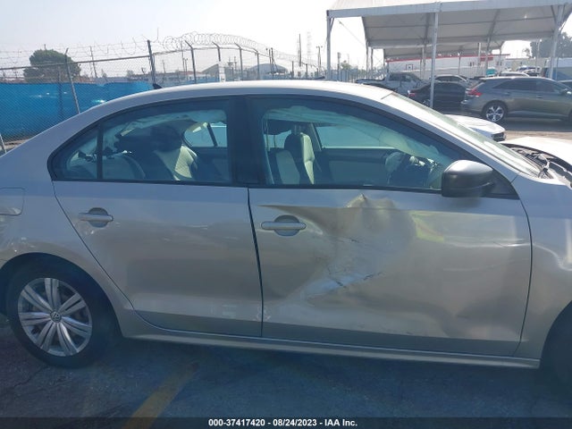 3VWLA7AJ3FM277769 Volkswagen Jetta Sedan 2.0l Tdi S