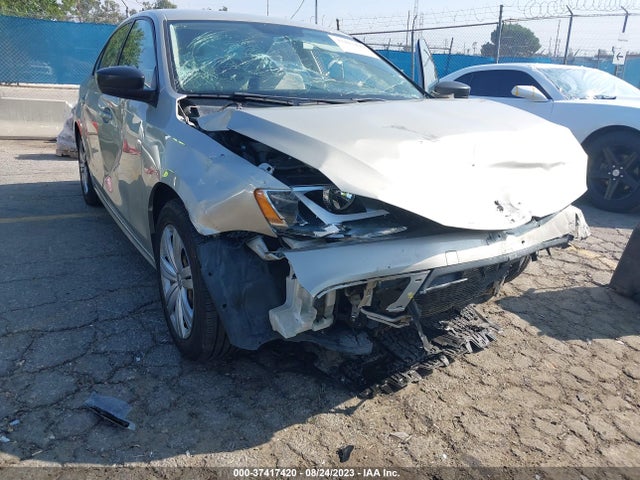 3VWLA7AJ3FM277769 Volkswagen Jetta Sedan 2.0l Tdi S