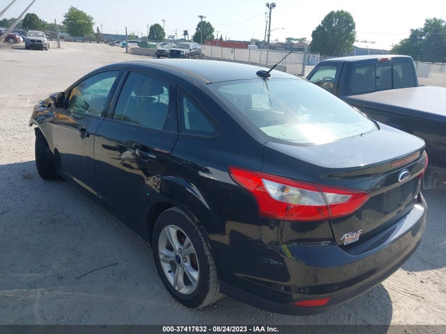 Ford FOCUS SE 2014 1FADP3F25EL353059 Image 3